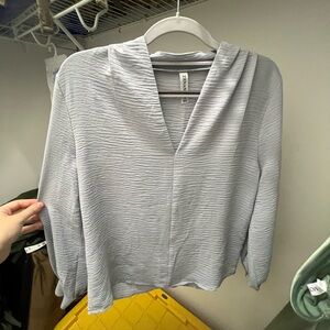 Zenana Outfitters Light Gray Long Sleeve Blouse
